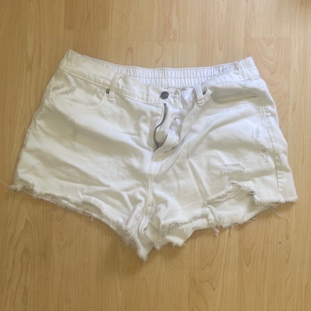 Aerie white jean shorts large